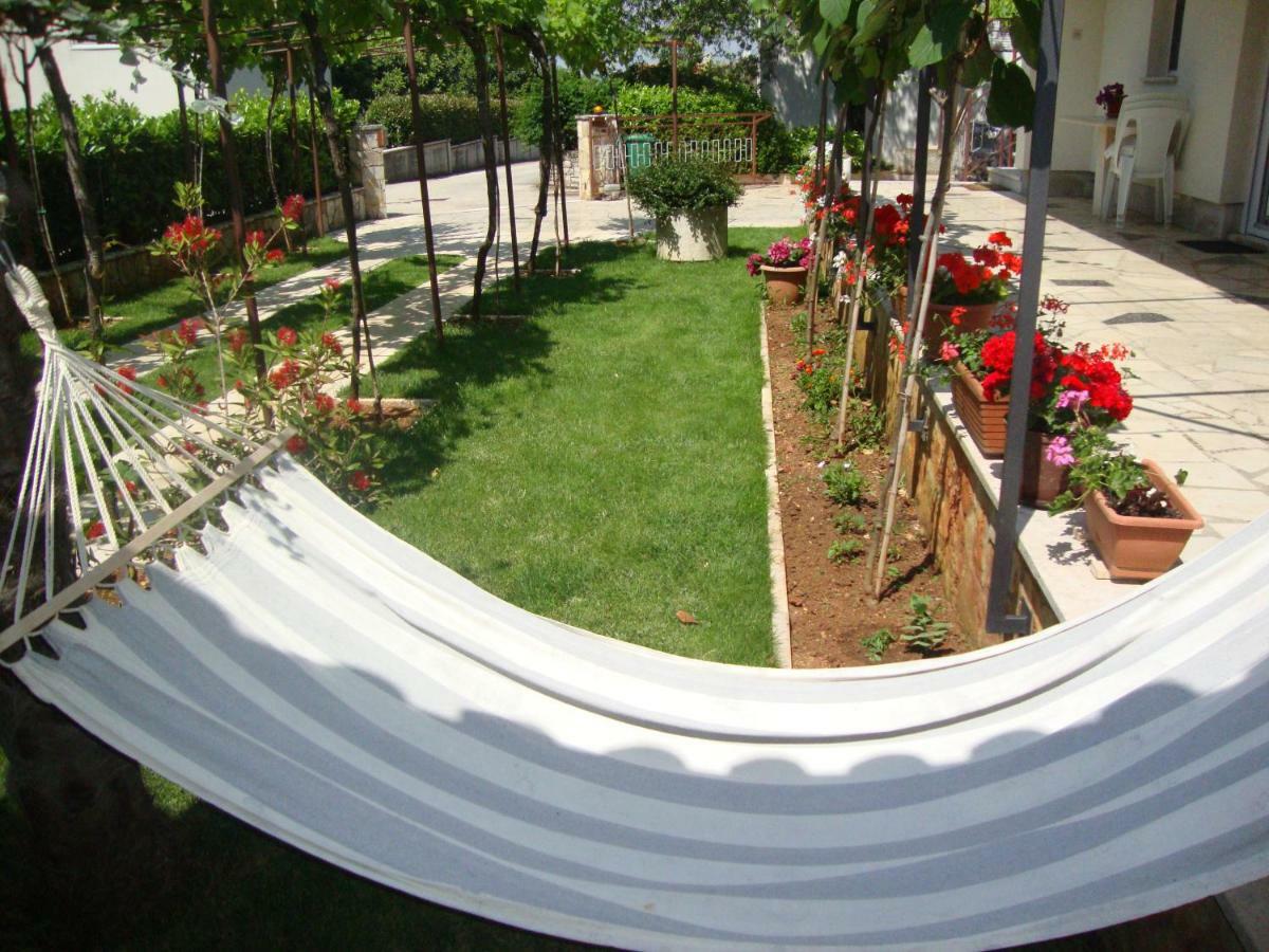 Apartment Mirta Pula Ngoại thất bức ảnh
