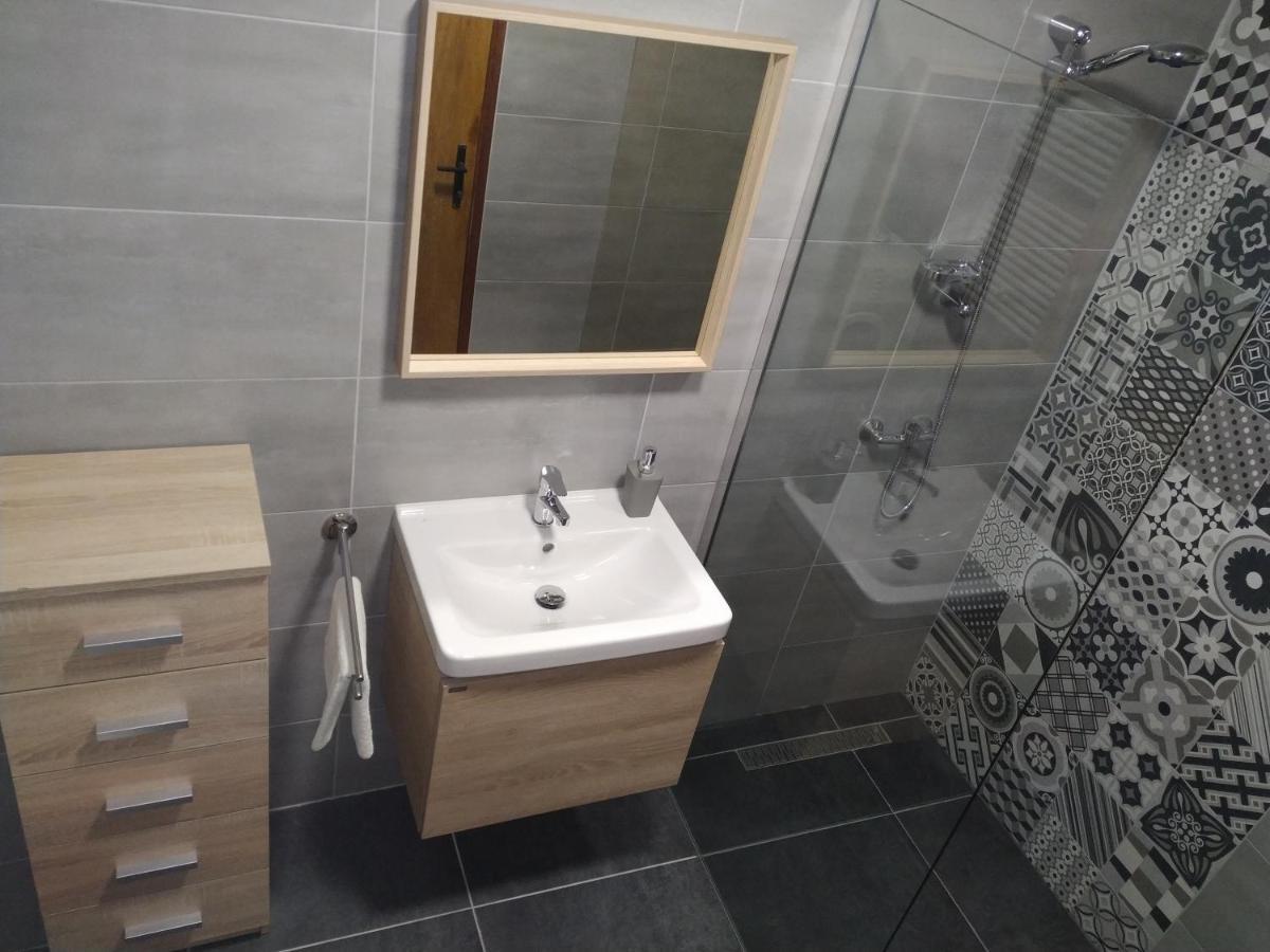 Apartment Mirta Pula Ngoại thất bức ảnh